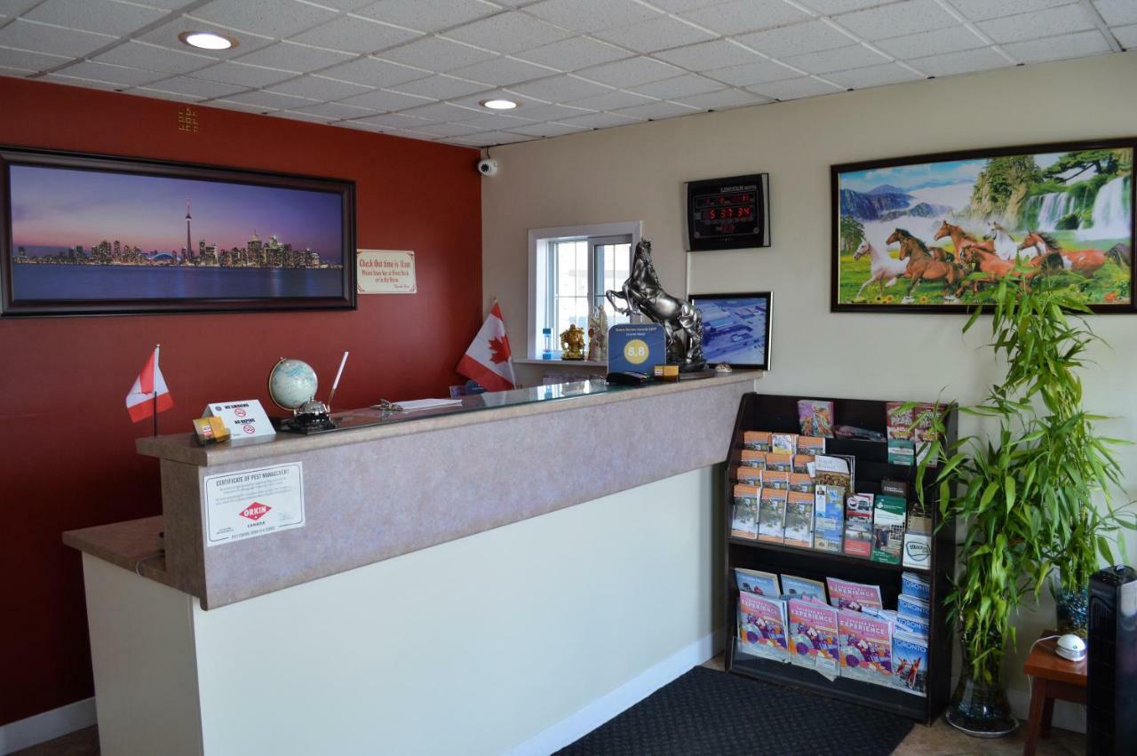 Lincoln Motel Sturgeon Falls Екстериор снимка